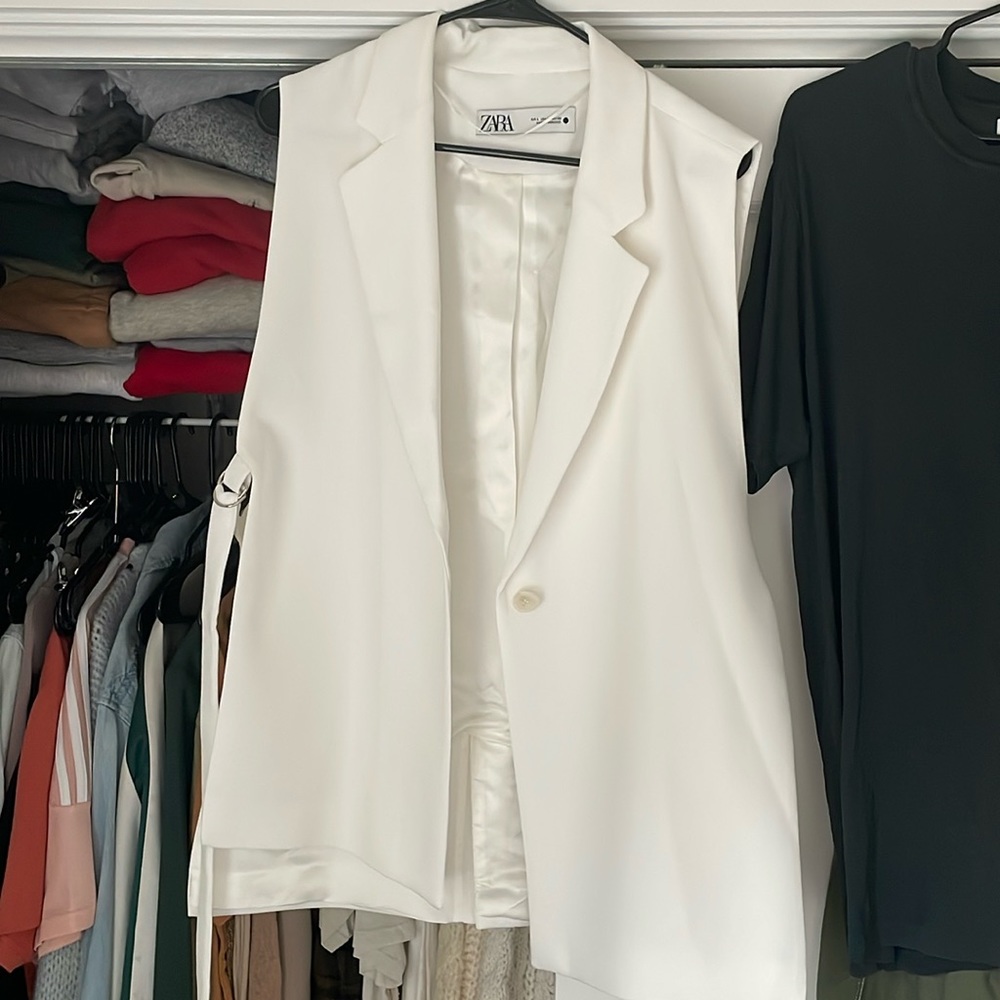 Zara Open Side Vest